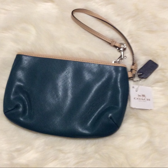 New Coach Logo Green Saffiano Leather Bag Wristlet Authentic - Picture 2 of 10